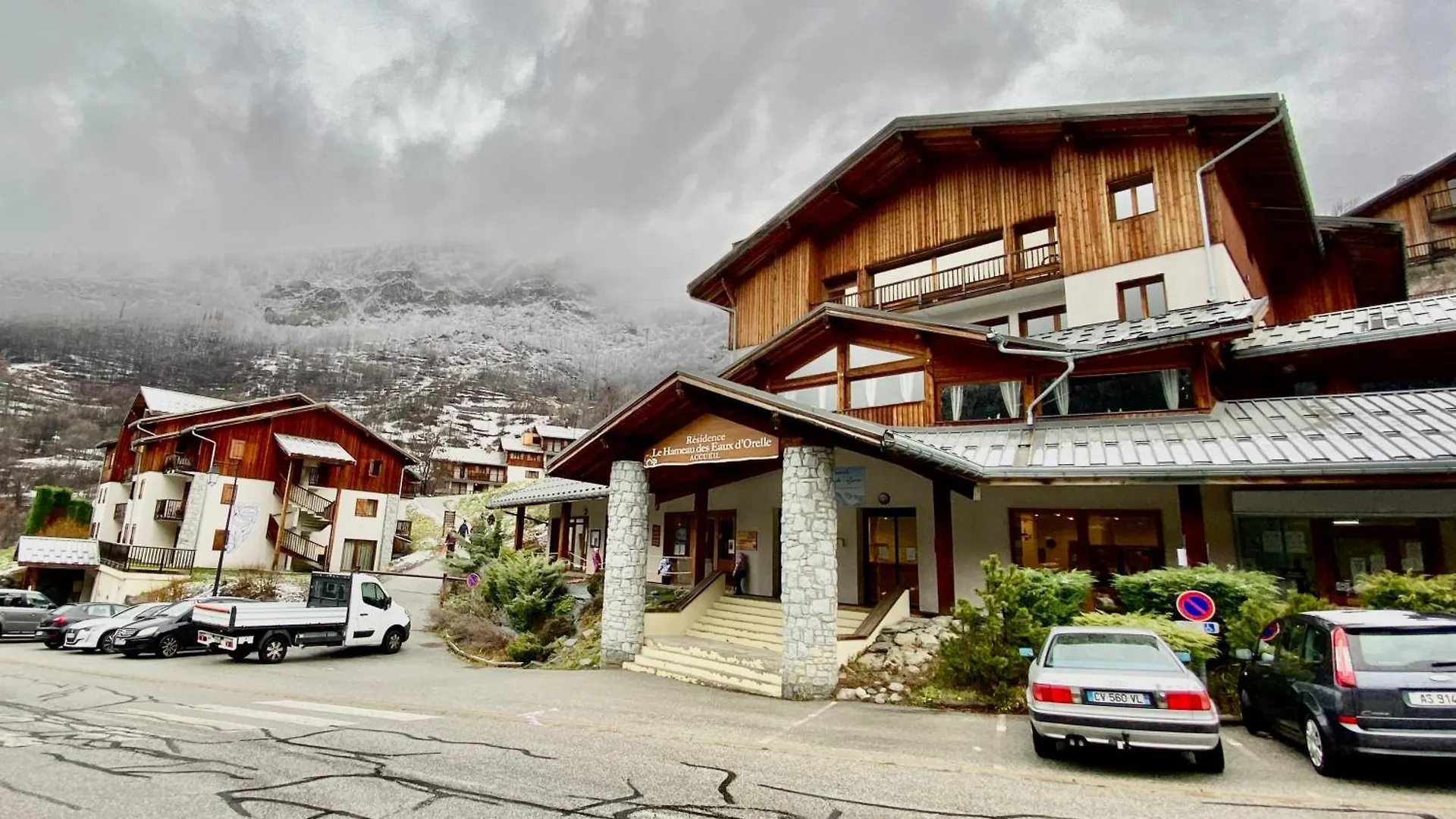 Orelle Val Thorens le hameau des Eaux d'Orelle